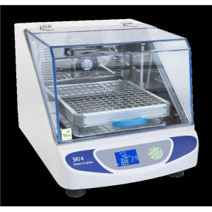 Shaking incubator 